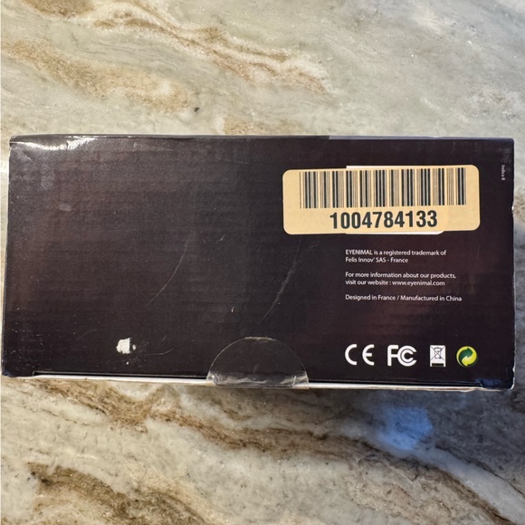 New never opened! Eyenimal petcam, the world’s first video cam for pets - Picture 7 of 9